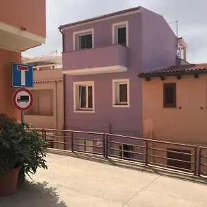 Bella’s House , Castelsardo Italie